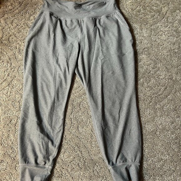 Old Navy Active Jogger - Picture 1 of 2